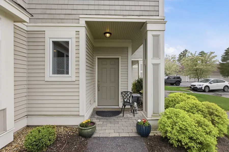 2302 Juniper Circle #2302, North Andover, MA 01845 - #2