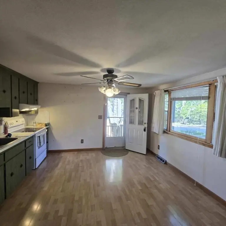 179 Bellevue Ave, Brockton, MA 02302 - #2