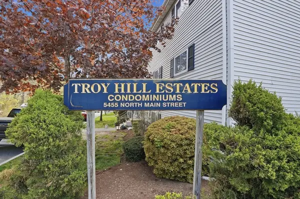 5455 North Main Street #3D, Fall River, MA 02720