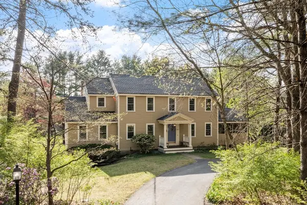 507 Longley Rd, Groton, MA 01450
