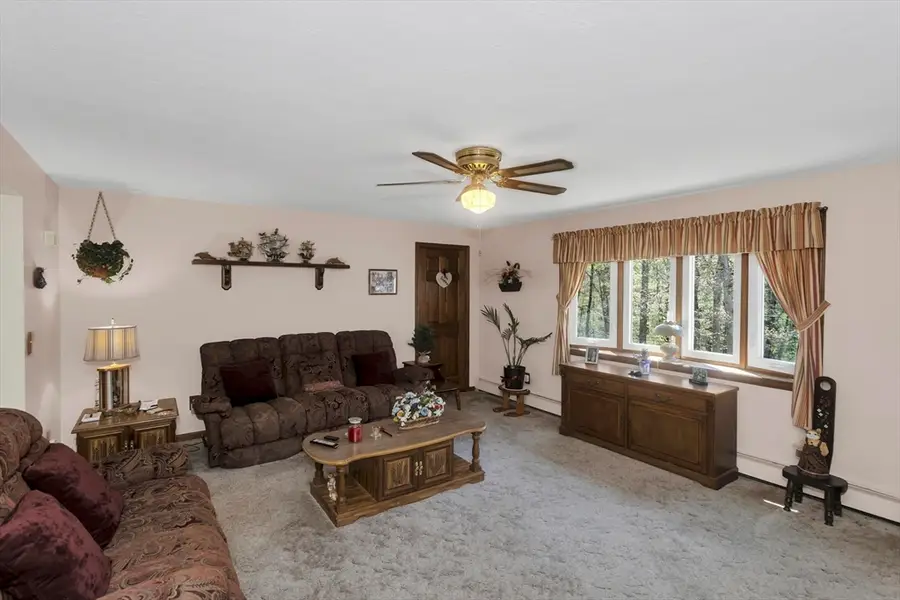 7 Mount Hitchcock Rd, Wales, MA 01081 - #2
