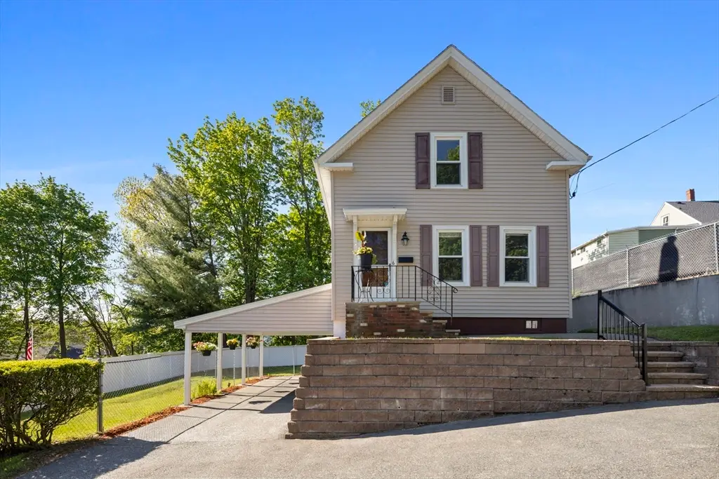 6 Highland St, Wakefield, MA 01880 - #1