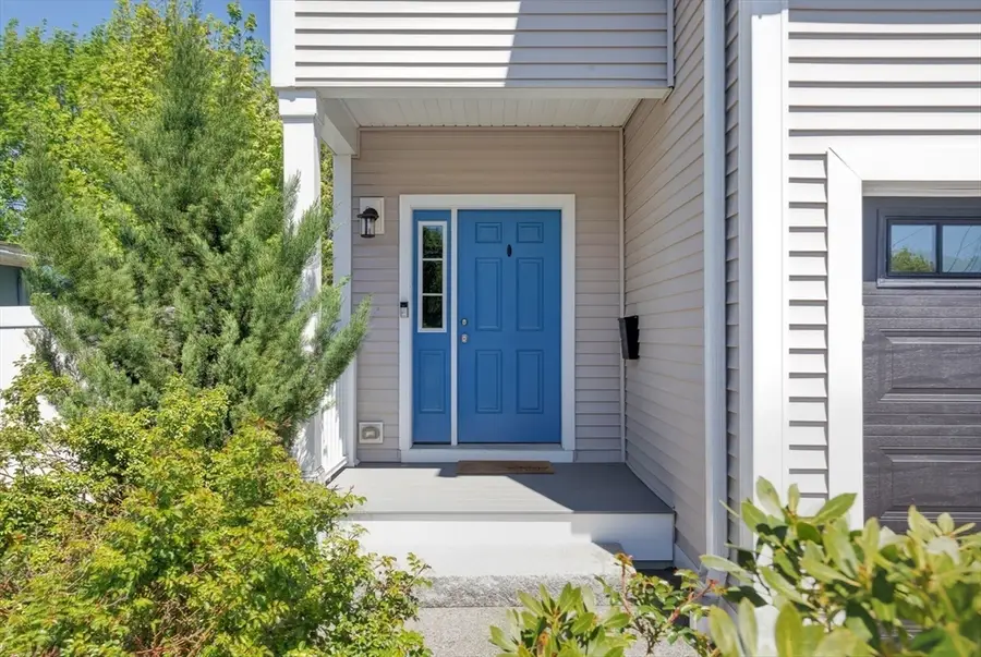 122 Milton St #122, Dedham, MA 02026 - #3
