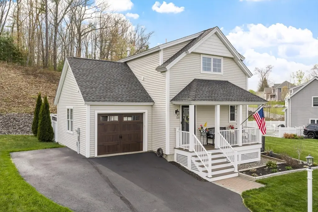 23 Dobson Cir, Leominster, MA 01453 - #1