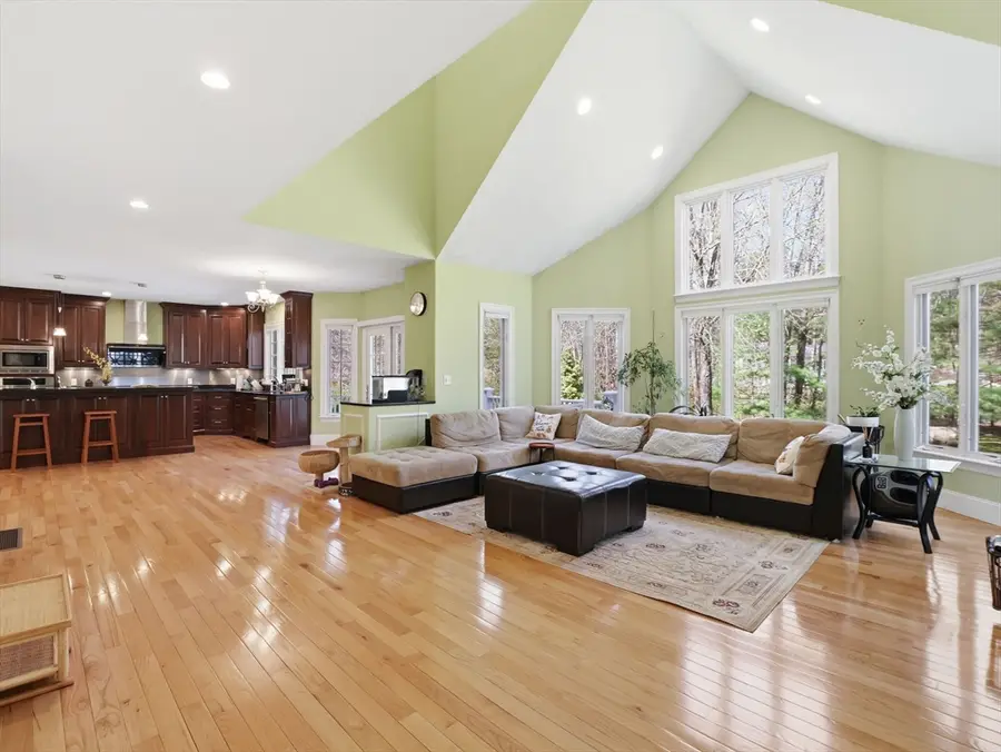 50 Yorkshire Rd, Dover, MA 02030 - #3