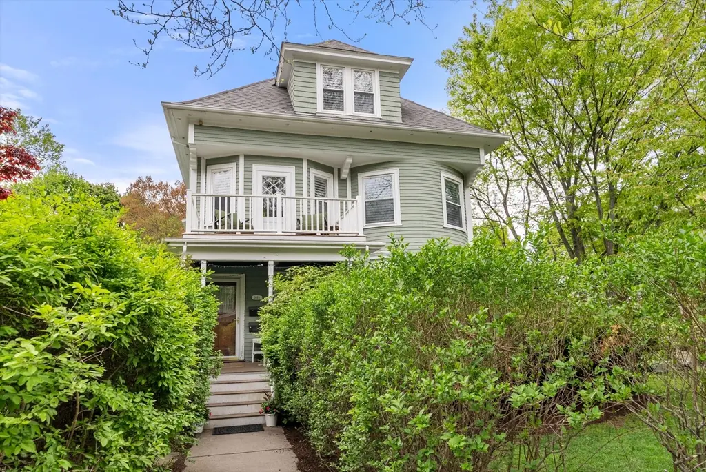 1469 Centre St #2, Newton, MA 02461 - #1