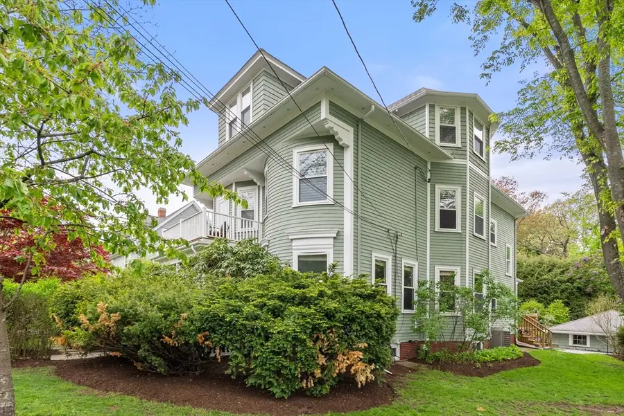 1469 Centre St #2, Newton, MA 02461 - #2
