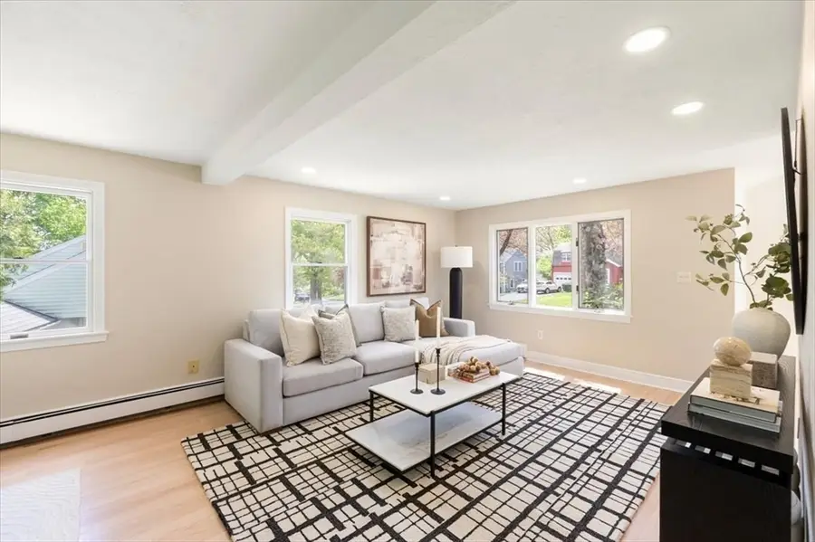 27 Rolling Lane, Needham, MA 02492 - #3
