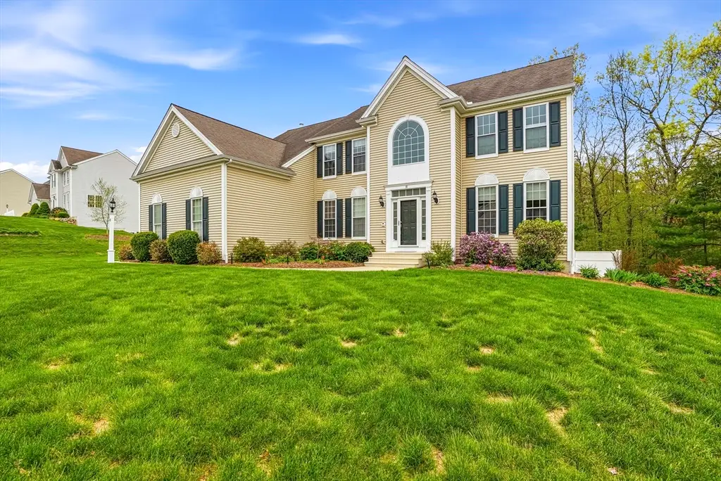 11 Howarth Drive, Upton, MA 01568 - #1