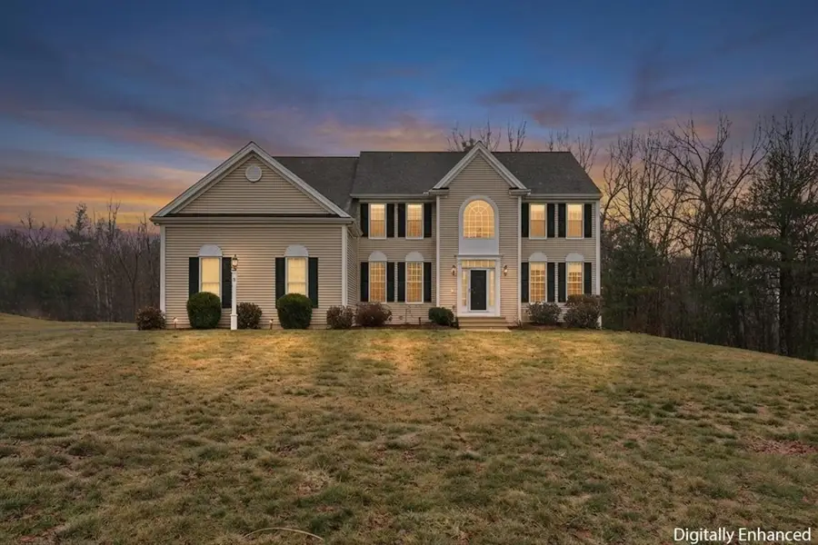 11 Howarth Drive, Upton, MA 01568 - #3