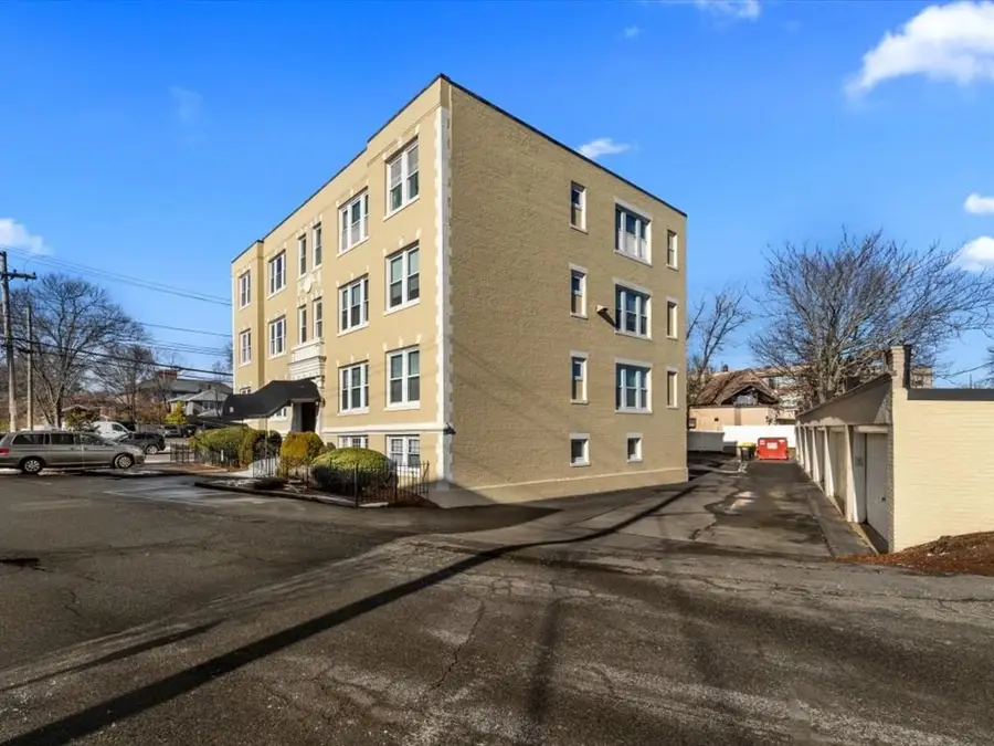 509 Pleasant St #1-4, Melrose, MA 02176 - #2