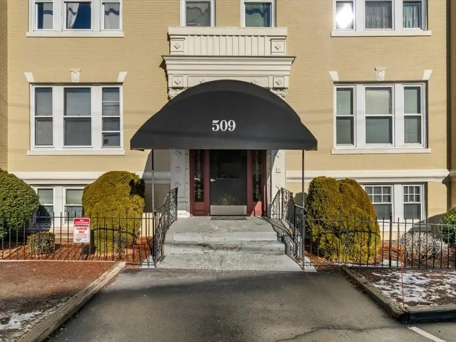 509 Pleasant St #1-4, Melrose, MA 02176 - #3