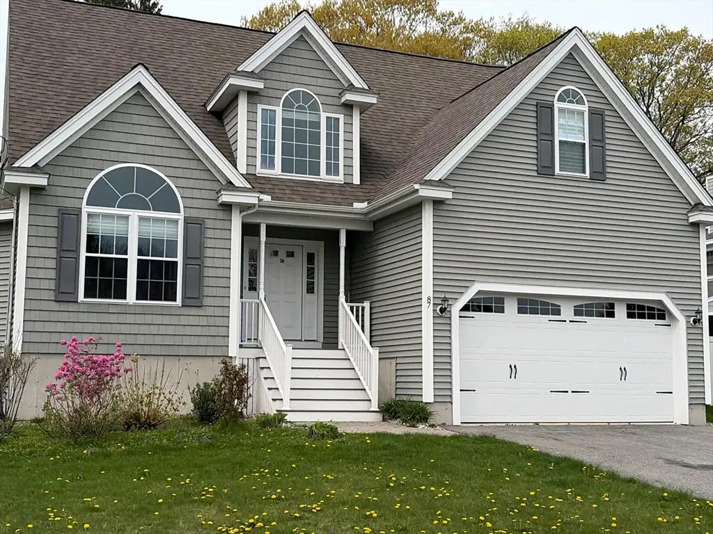 87 Dancause Rd, Lowell, MA 01826 - #1