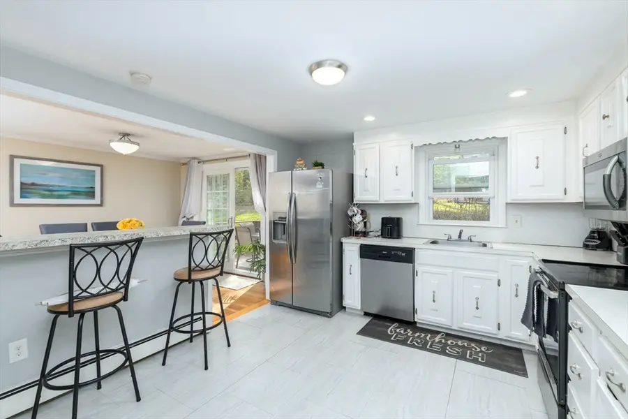 319 Malden Street, Holden, MA 01520 - #3