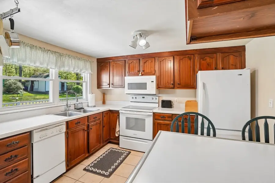 47 Cordaville Rd, Ashland, MA 01721 - #3