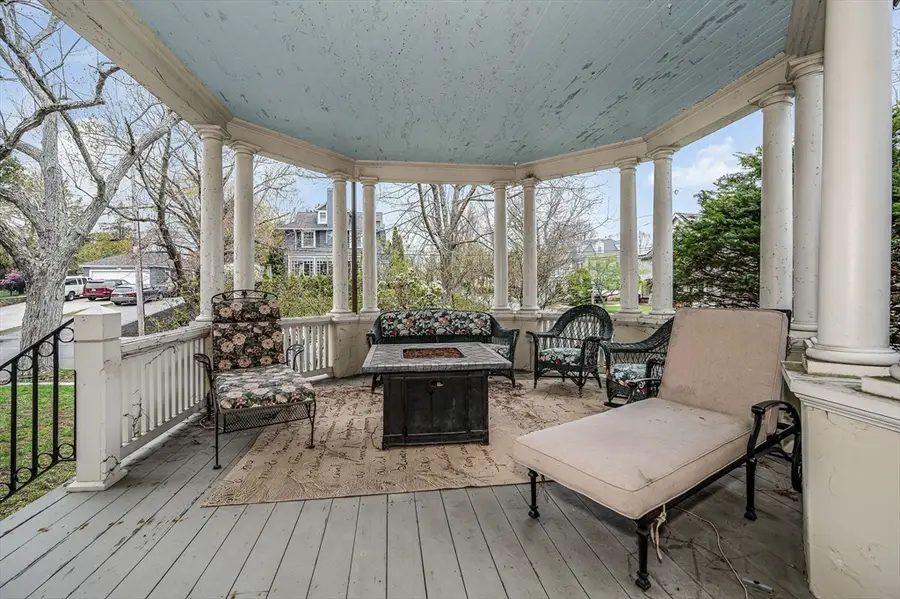 16 Quincy St, Methuen, MA 01844 - #3