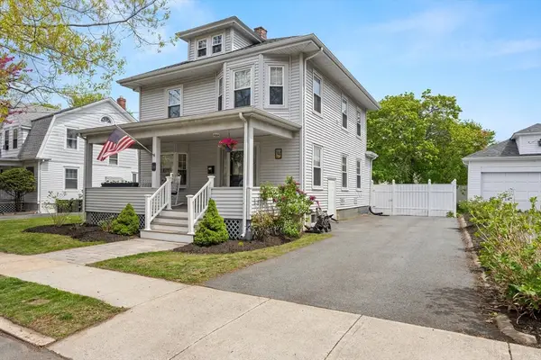 16 Thorndike St, Peabody, MA 01960