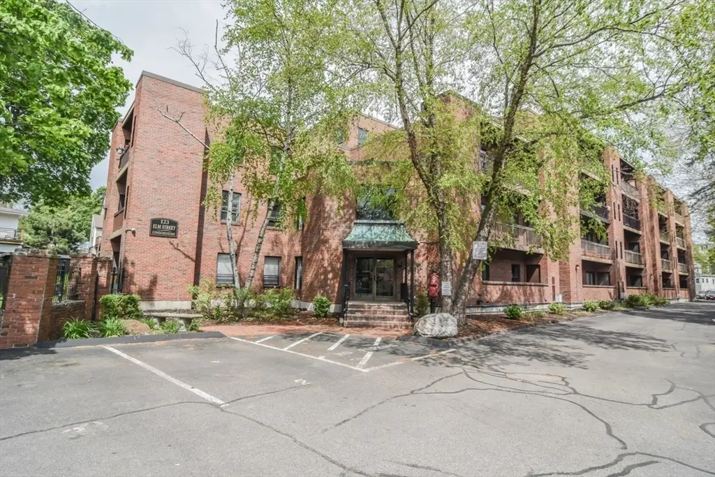 123 Elm St #C2, Quincy, MA 02169 - #1