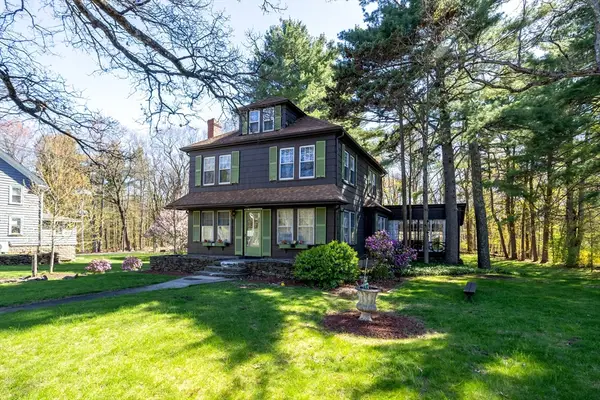 846 Massachusetts Ave, Lunenburg, MA 01462