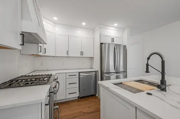 36 Belvidere Rd, Haverhill, MA 01830