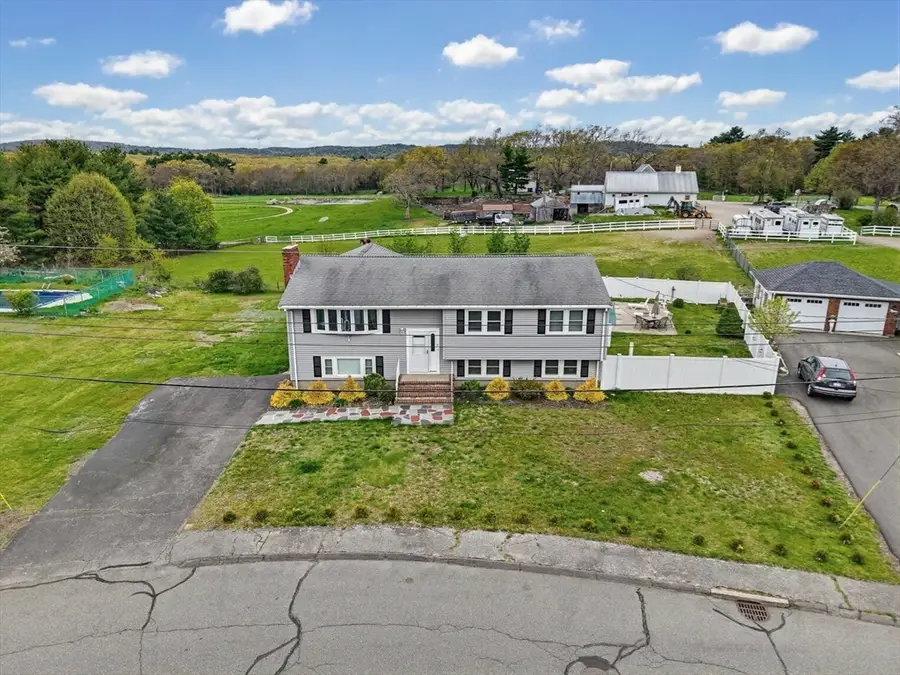 9 Denise Dr, Randolph, MA 02368 - #2