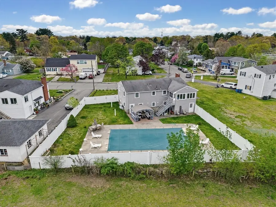 9 Denise Dr, Randolph, MA 02368 - #3