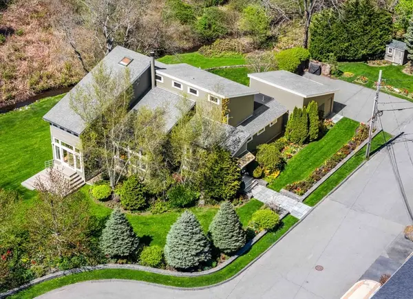 55 Stony Brook Rd., Marblehead, MA 01945