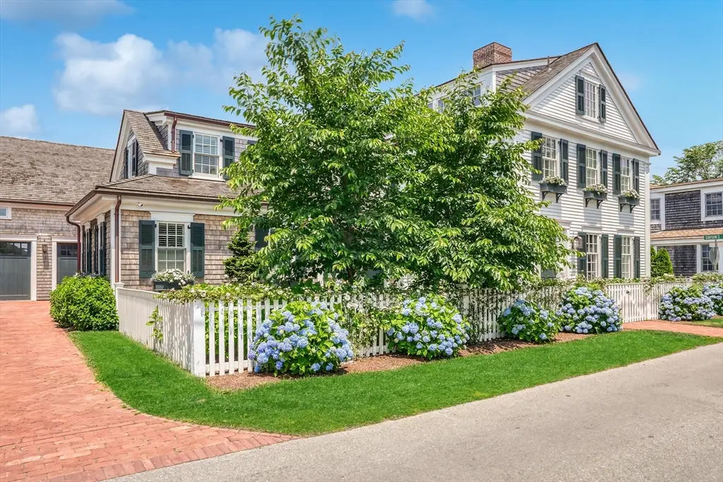 56 North Summer Street, Edgartown, MA 02539 - #1