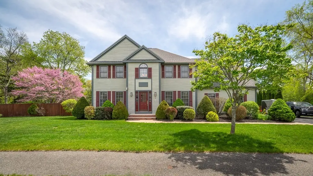 3 Meeting Place Circle, Beverly, MA 01915 - #1