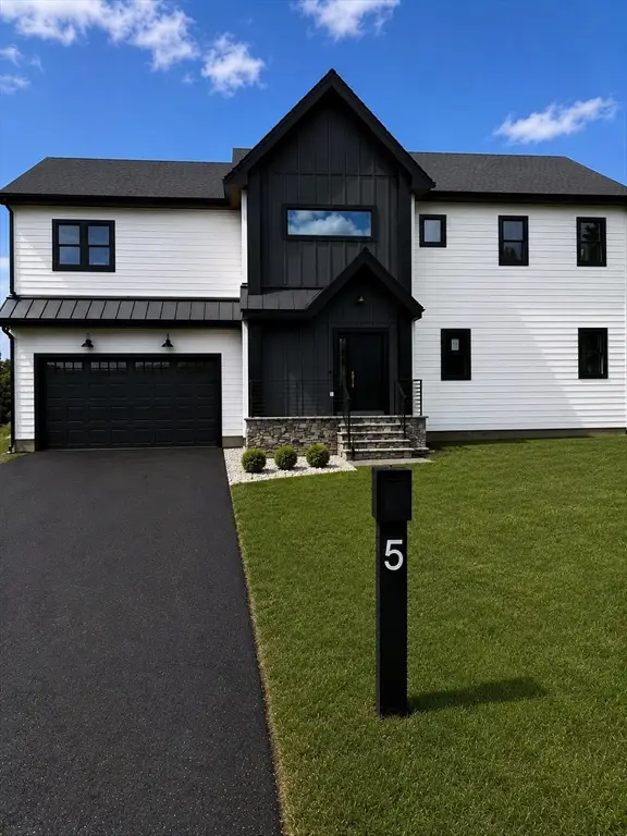5 Haven Lane, Wayland, MA 01778 - #1