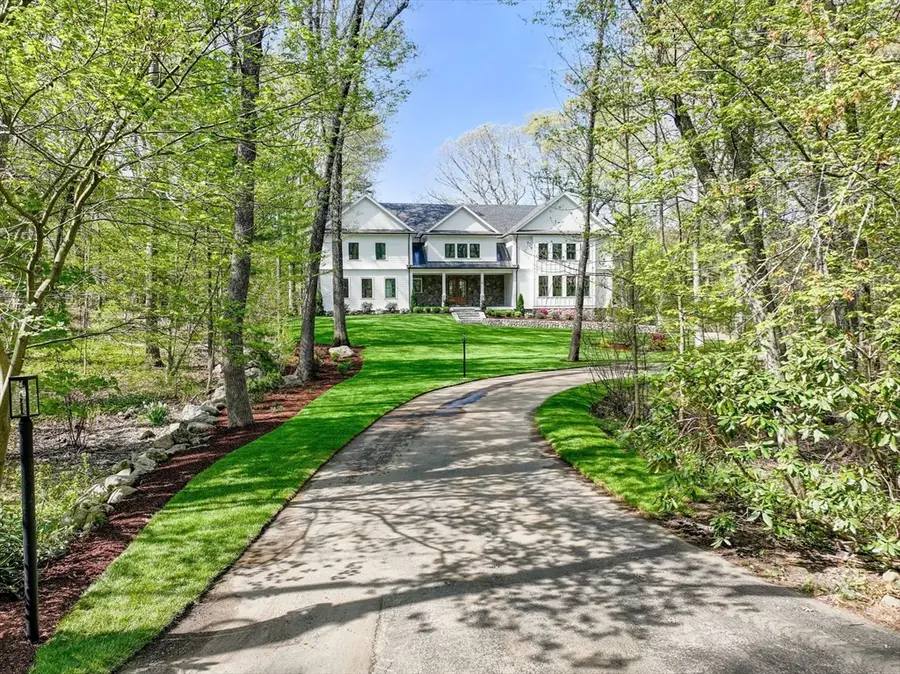 82 Deer Path Ln, Weston, MA 02493 - #2