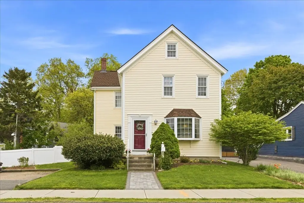 114 Fulton St, Norwood, MA 02062 - #1