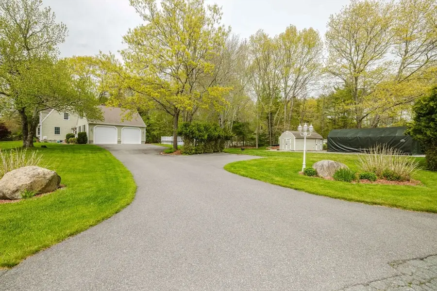 13 Bow Dr, Acushnet, MA 02743 - #3
