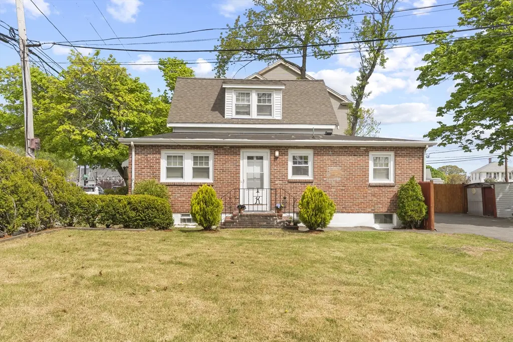14 Palmer St, Quincy, MA 02169 - #1