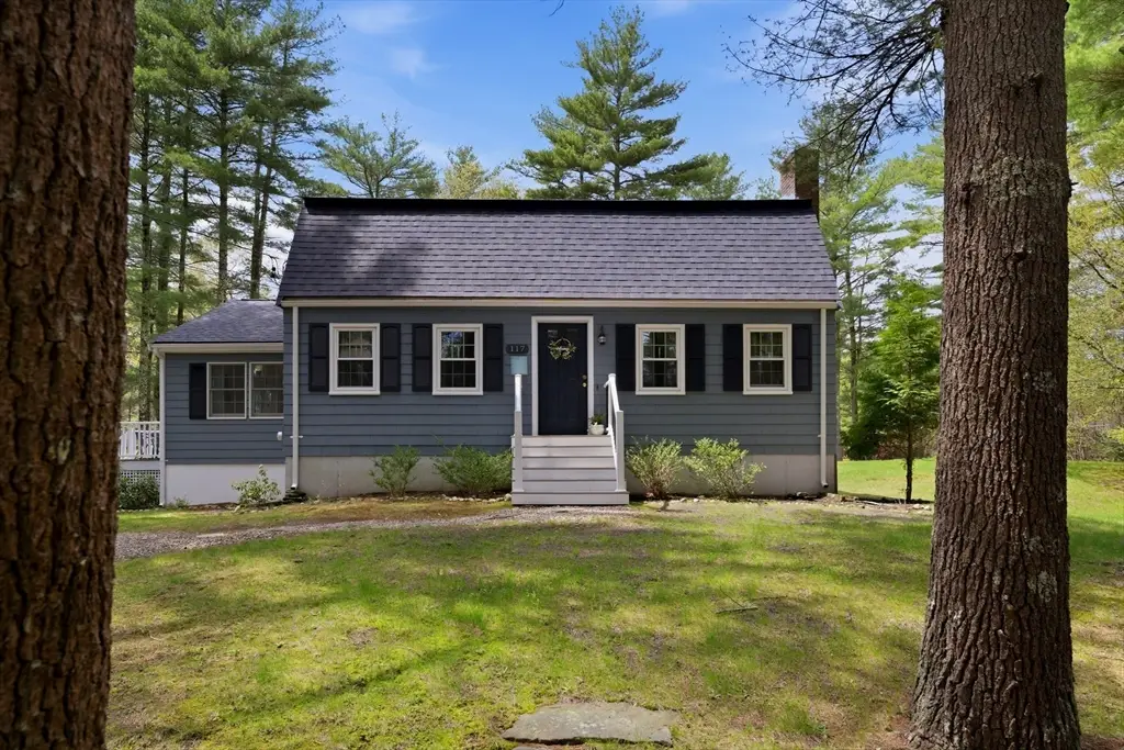 117 Pelham St, Pembroke, MA 02359 - #1