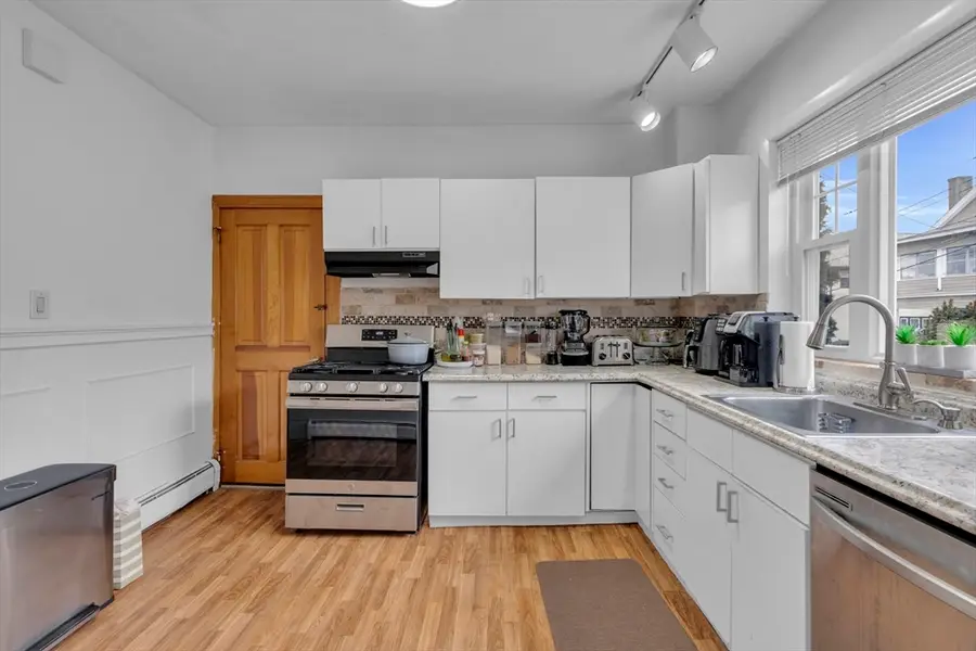 64 Commonwealth Rd, Watertown, MA 02472 - #2
