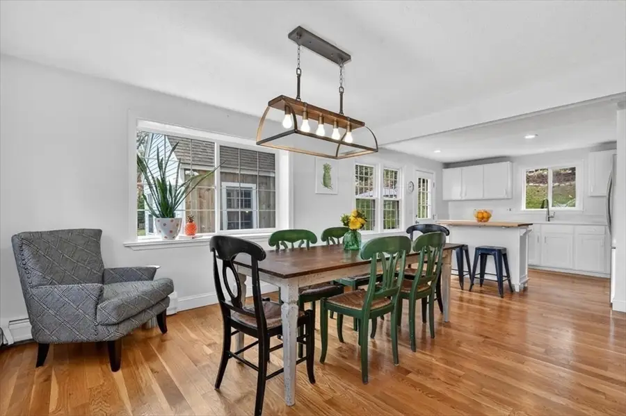 60 Oakleaf Dr, Marshfield, MA 02050 - #3
