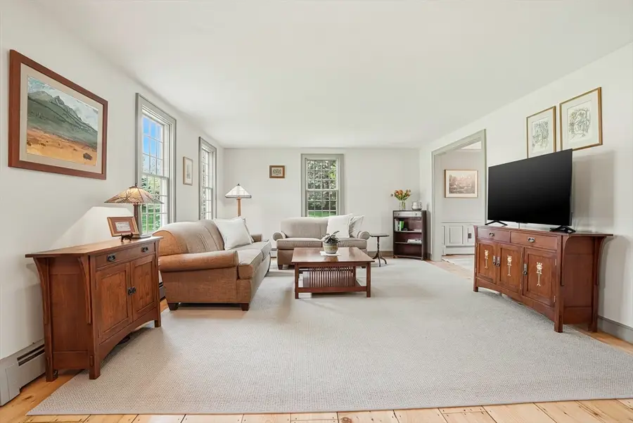 17 Alprilla Farm Road, Hopkinton, MA 01748 - #3