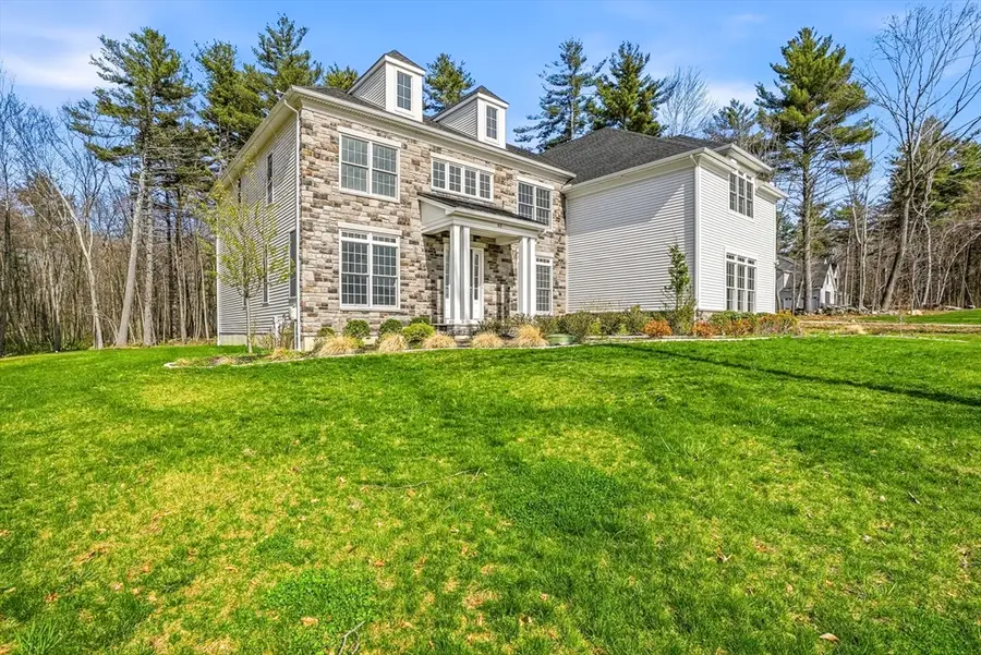 60 Chamberlain Street, Hopkinton, MA 01748 - #2