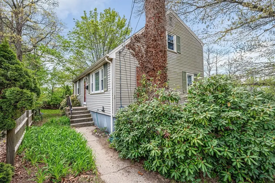 30 Whitcomb Terrace, Weymouth, MA 02190 - #3