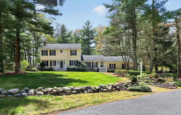 32 Bowsprit Lane, Norwell, MA 02061