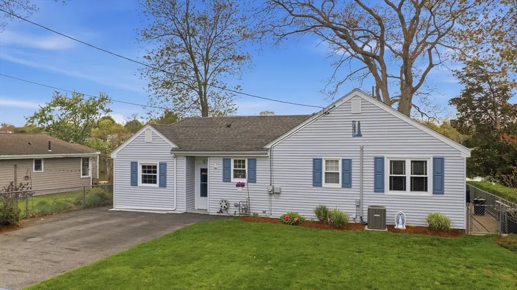 23 Pine Street, Swansea, MA 02777 - #1