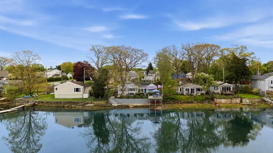 23 Pine Street, Swansea, MA 02777 - #3