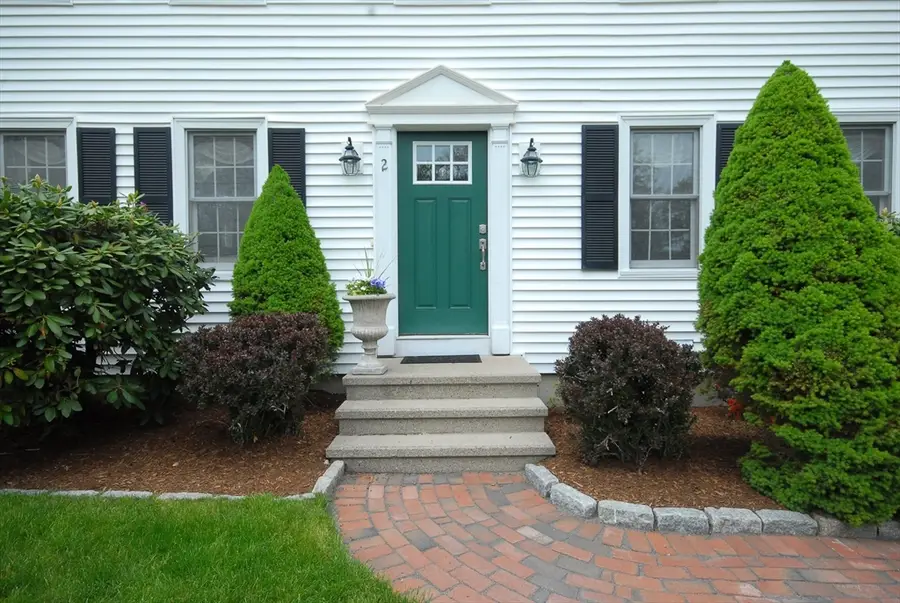 2 Blackthorne Cir, Hopkinton, MA 01748 - #3