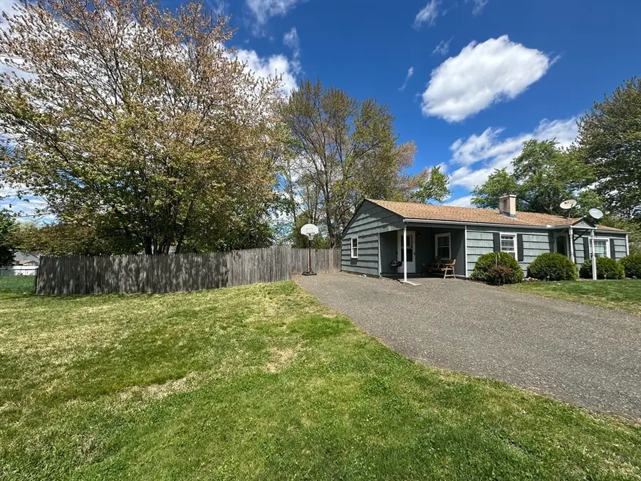 20 Keddy St, Springfield, MA 01109 - #3
