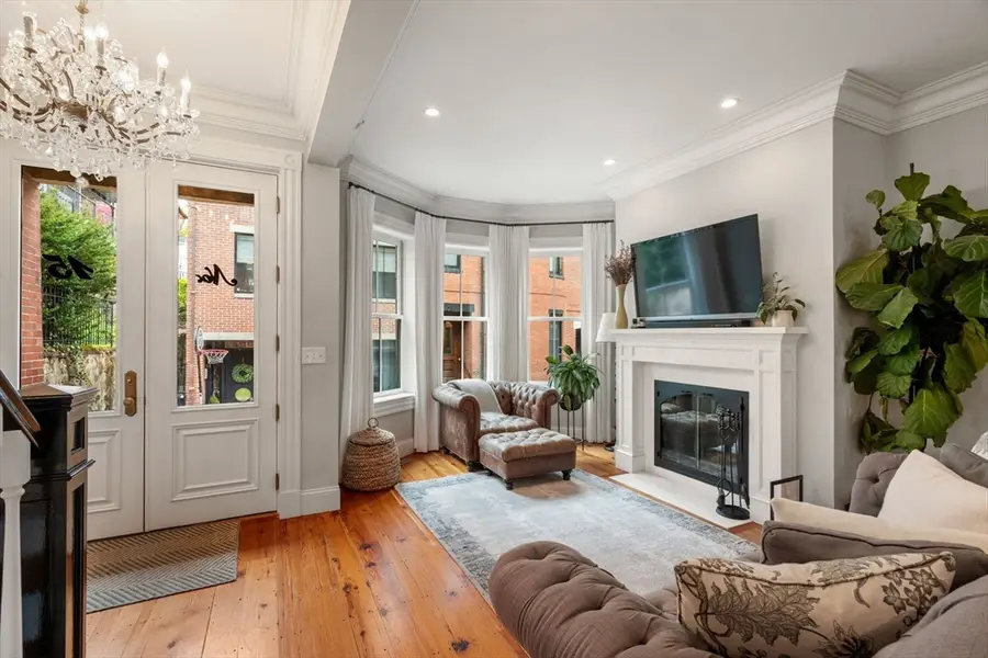 15 Lawnwood Place, Boston, MA 02129 - #2