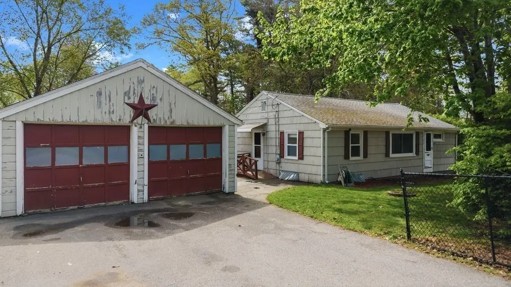 5 2nd Ave, Lakeville, MA 02347 - #1