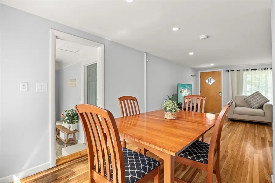 12 Westwood Ter, Westwood, MA 02090 - #3
