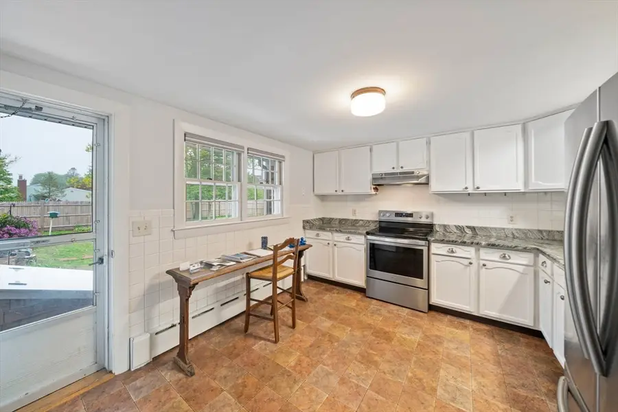 42 Old Barnstable Rd, Falmouth, MA 02536 - #3