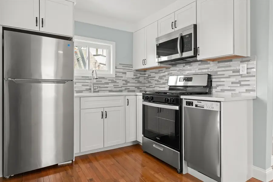 141 Prospect St, Gloucester, MA 01930 - #3
